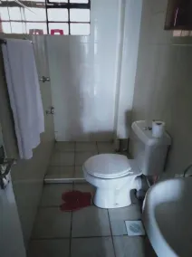 Airport Area Villa Home - Image 2