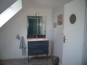 Authentic Breton cottage in the countryside, close to services and the sea. - Image 5