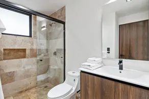 Artra - modern comfort with pool - Image 4