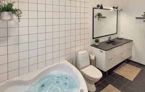 Stunning home in Nørre Nebel with WiFi - Image 3