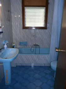 Familjehus med privat pool, privat garage och havsutsikt - Image 2