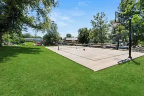Lake Wawasee/HOT TUB/GAME ROOM/PONTOON/PICKLEBALL - Image 2