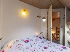 Cozy Chalet with 3 Bedrooms, Terrace, Parking, Near Cauterets Center - Image 4