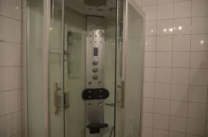 Cerca de Hamburgo: 4 dormitorios, 2 baños, capacidad para 6 personas S-Bahn y autobús - Image 5