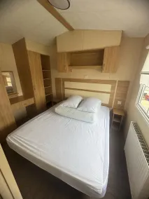 3 Bed Caravan - Sleeps 8 - Pets - Parking - Image 5