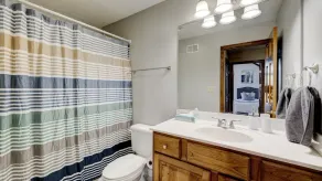 Kentucky holiday home with Hot Tub & pool In Louisville KY - Image 5