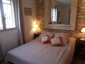 Provenzalisches Landhaus mit Swimmingpool im Herzen des Luberon - Image 3