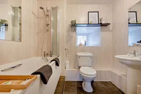 4 Bed in Teignmouth oc-l28419 - Image 2