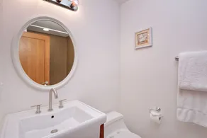 Ute Condominiums Unit 204, Condo with Fireplace & Parking - Image 2