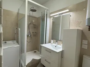 Studio in Aix-les-Bains Center with Parking and Pets Allowed - Image 2