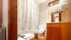 Dúplex con encanto en Puigcerdà: ¡Un lugar único! - Image 4