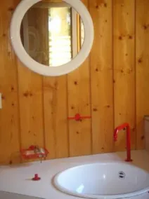 Arkitekthus, uppvärmd pool, hästhus, lugn och vila på 20 hektar fastighet! - Image 2
