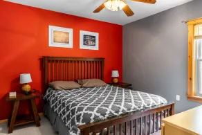 Fredelig og privat Sebec Lake Waterfront! Rustik luksus, gratis WIFI og mere. - Image 3