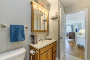 Charming Cottage near historic Jacksonville. Wi-Fi, fenced pet area. - Image 4