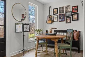 Leiper's Fork Home ❤️ 70 Ft Balkon im Freien mit Blick auf die Landschaft auf 12 Hektar Abgeschiedenheit - Image 5