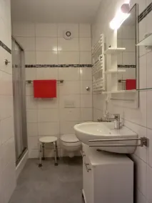 3-zimmer-fewo mit 2 SZ für 4 Pers. und Wlan - Image 4