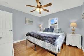 Spacious Family Retreat with Game Room 25 Mins to PCB - Image 4