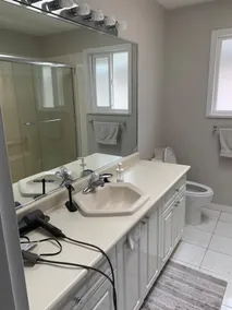 North delta private bedroom and bathroom with own entrance - Image 2