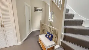 Luxurious yet cosy Family home - Image 4