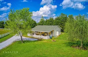 Cottage located in the Heart of the Ozark Mountains close to floating and hiking - Image 4