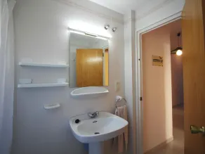 Ground Floor Apartment with Large Terrace Near Beach - Image 2