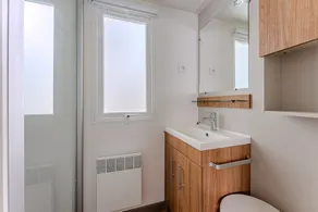 Mobile Home Camping La reserve \"3 Chambres\" avec 2 piscines partagées & terrasses - Image 4