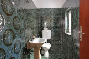 Three bedroom apartment near beach Vinišće, Trogir (A-18674-a) - Image 3