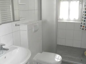 Green area 31, flat 4 - Image 2