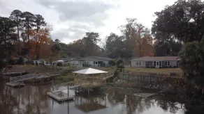 Crabbin Cabin - Spacious, Seasonal Riverside Home On The Ga Coast - Image 5