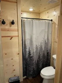 Cozy Hill Cabin 2 - Image 5