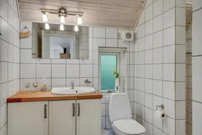 Maren's Hus - Three Bedroom House, Sleeps 5 - Image 3