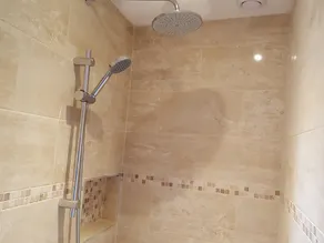 Apartment-Superior-Ensuite with Shower-City View - Image 2