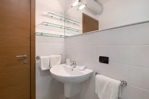 Ferienwohnung 'Secondo Tiro' mit Bergblick und Klimaanlage - Image 2