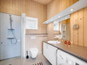 Holiday Home Paaske - from the sea by Interhome - Image 2