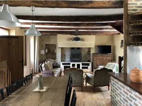 Quiet house with private, secure swimming pool heated from June to September - Image 5