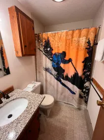 Cozy Killington Mountain View Condo - Image 4