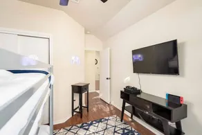 3BR Round Rock, Chef's Kitchen + Candy Wall - Image 3