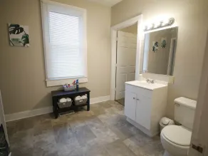 Lafayette's Accessible Abode - Image 2