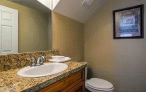 3 bedroom 2.5 bath 2,200 SF within Solvang Danish Village - Image 2