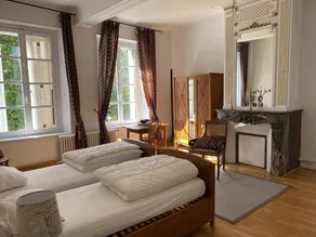 Beautiful former Hunting Lodge with spacious authentic rooms and garden with terraces - Image 3