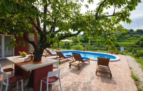 Awesome home in Oprtalj - Image 5