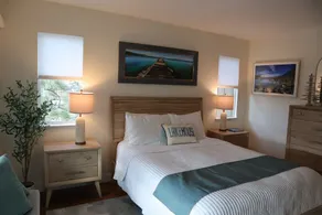 Luxury Tahoe Townhome. Panoramic Lake & Mountain Views. Sleeps six. - Image 3