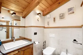Apartamento vacacional \"Il Cuore Della Valdigne\" con vistas a la montaña, balcón y Wi-Fi - Image 5