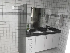 Spacious, ventilated and welcoming. - Image 4
