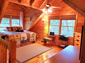 LUXURY WATWRVIEW CABIN WITH 2 FIREPLACES - Image 5