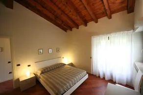 Eagle by Theater Home, im Golf Bogliaco mit pool - Image 4