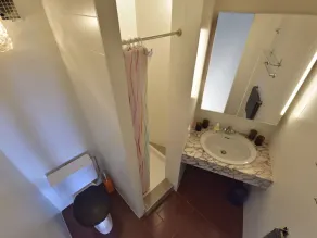 Wunderbares alleinstehendes Ferienhaus für 7 Gäste mit  W-LAN, Terrasse und Haustiere erlaubt - Image 2
