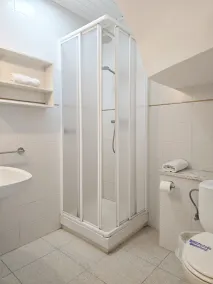 Spaziosa villa totalmente attrezzata con giardino, griglia e terrazza | Vicino alla spiaggia | Accetta animali domestici - Image 3