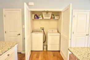 Gorgeous 3 BR, 2.5 BA, 5 Miles to Bethany Beach, Pool, Tennis, Walking Trails, and Free Activities! - Image 2