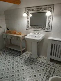 Charming home - Image 4